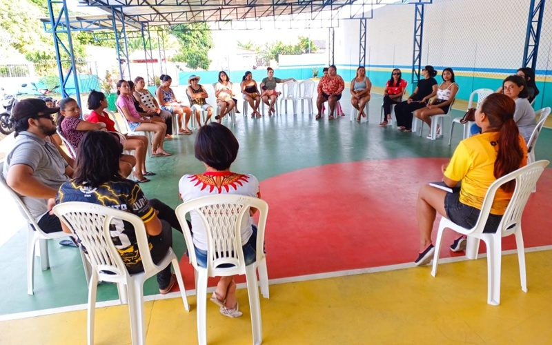 Prefeitura de Parintins reúne tutores para continuidade do Mutirão de Castração Animal