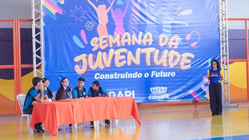 Semana da juventude 2025 tem início em Coari com batalha do conhecimento