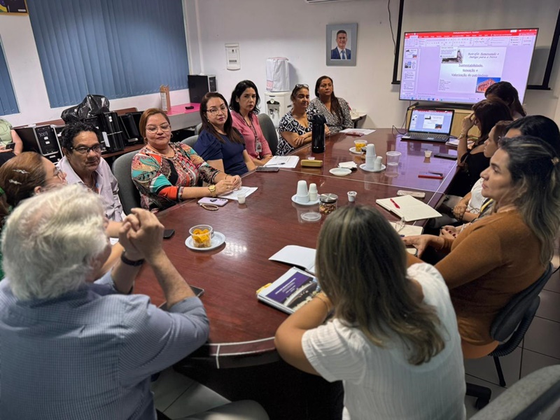 Retrofit e Studio são pautas de reunião sobre inovação em licenciamento urbano da Prefeitura de Manaus