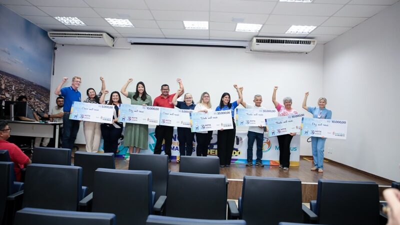 Prefeitura de Manaus entrega mais R$ 200 mil em prêmios aos ganhadores do oitavo sorteio da campanha Nota Premiada
