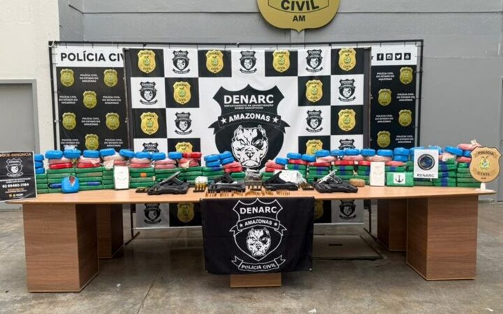 PC-AM desarticula centro de guarda e distribuição de drogas na zona norte e causa prejuízo de R$ 10,4 milhões ao narcotráfico