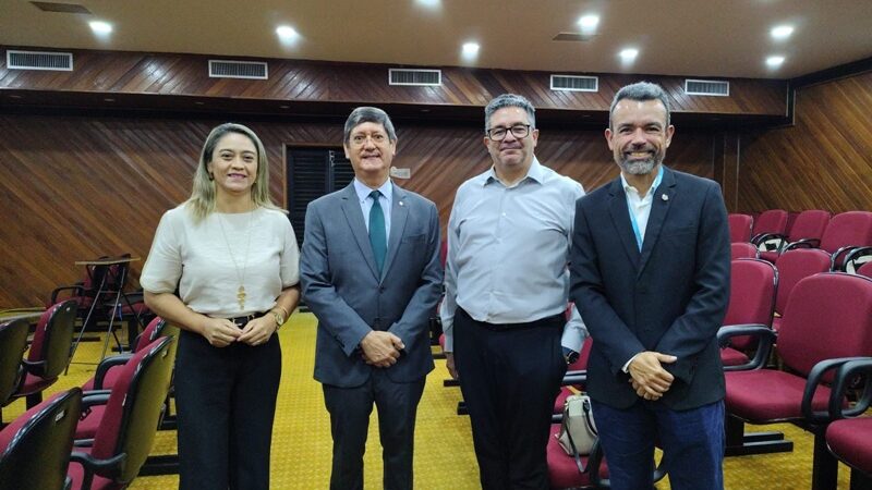 Prefeitura de Manaus participa de audiência pública do MPAM sobre acessibilidade na capital