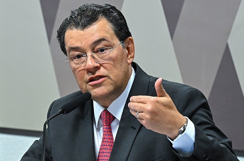Atuação de Eduardo Braga na reforma tributária garante segurança e fortalece a Zona Franca de Manaus