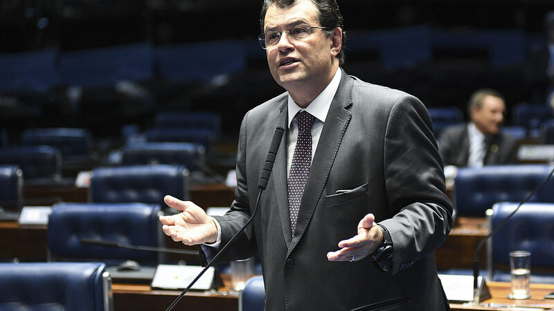 Senador Eduardo Braga presta conta do seu mandato para o povo do amazonas