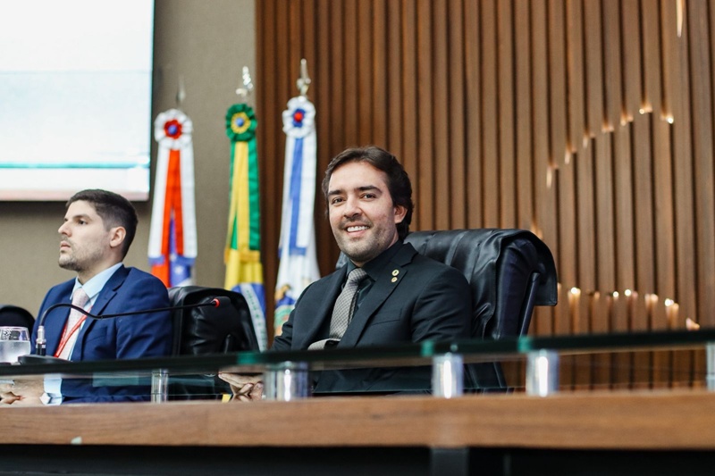 Projeto de lei de Thiago Abrahim amplia direitos da população em situação de rua no Amazonas