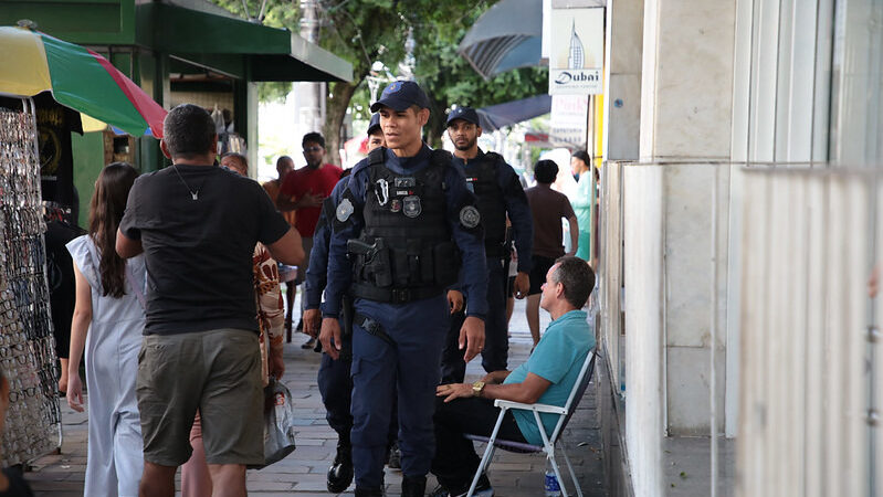 Prefeitura de Manaus reforça segurança no Centro com operação ‘Boas-Festas’