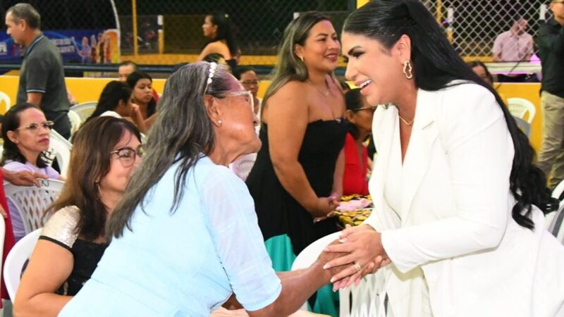 Kelly Barbosa, de Tefé, está entre as primeiras-damas com maior engajamento nas redes sociais do Amazonas