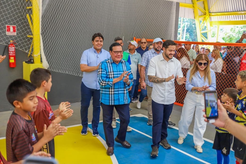 Prefeitura de Coari inaugura Ginásio Poliesportivo da comunidade do Saubinha