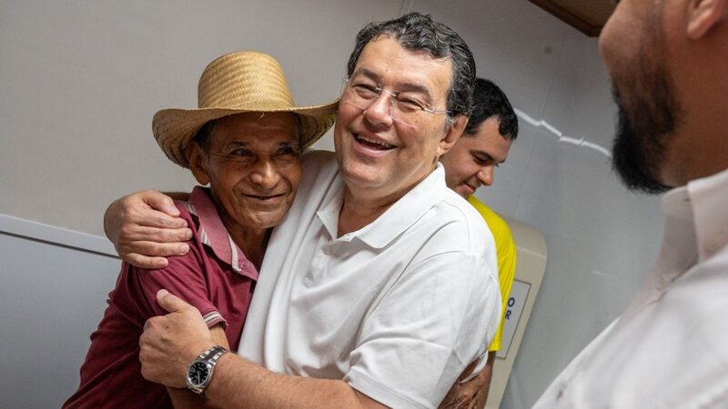 Articulação de Eduardo Braga garante novo prazo a pescadores e evita suspensão de licenças
