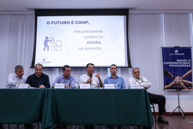 Eduardo Braga reforça apoio ao cooperativismo e defende reconhecimento do custo amazônico em reunião com a OCB/AM