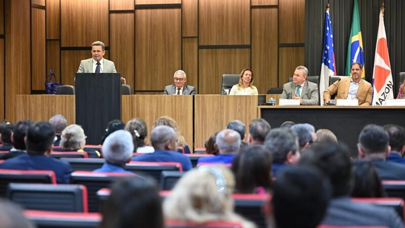 Na OAB-AM, Tadeu de Souza defende missão social da advocacia e fortalecimento do serviço público