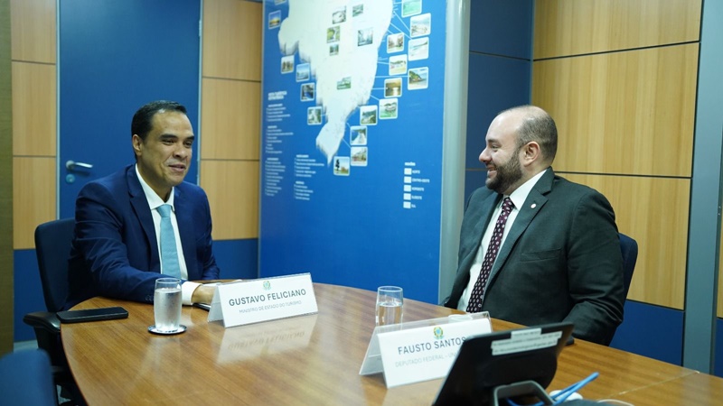 Deputado Fausto Jr. se reúne com ministro para discutir incentivos ao turismo no Amazonas
