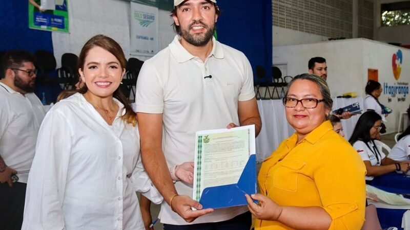 Deputado Thiago Abrahim participa da entrega de títulos rurais em Itapiranga
