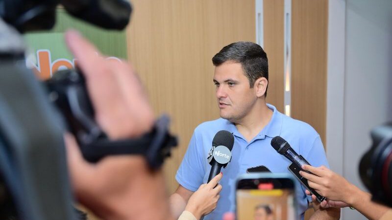 MOMENTO HISTÓRICO: Prefeito Renato Junior exalta entrada de Milton Hatoum na Academia Brasileira de Letras e celebra conquista da cultura amazonense