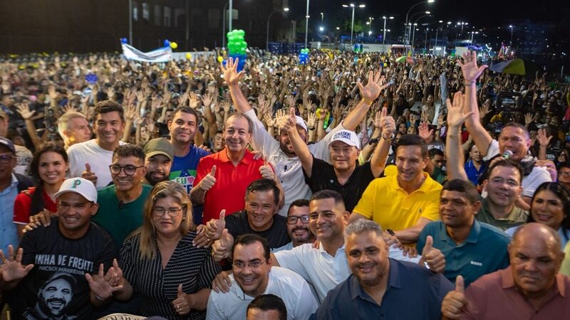 Omar Aziz entrega obras estruturantes e demonstra força no interior do Amazonas