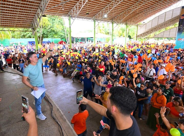 Multidão em Itacoatiara consolida avanço de David Almeida e projeta força no interior do Amazonas