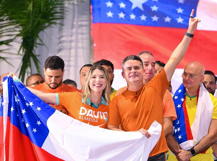 Avante reúne 12 mil pessoas e transforma lançamento de Augusto Cury na Maior mobilização Política da Pré Campanha no Amazonas