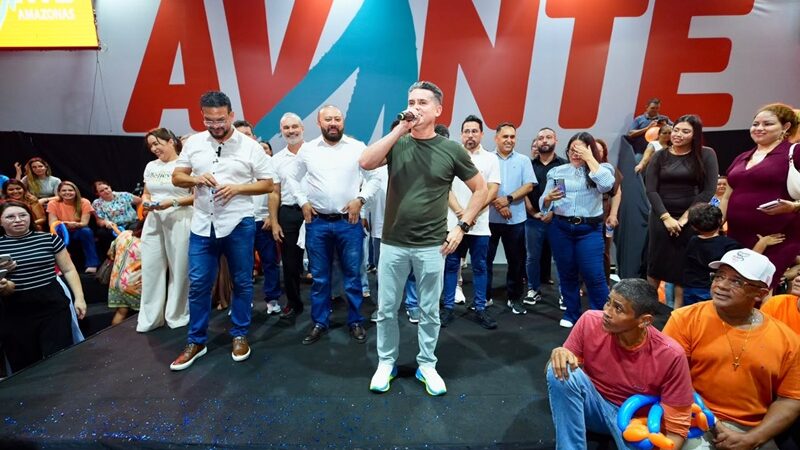 David Almeida lança pré-candidatura de Dalmir Salazar e reúne 1.200 profissionais da educação em Manaus