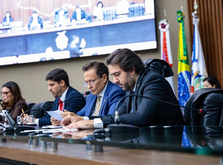Lei de Thiago Abrahim cria política de ensino de primeiros socorros nas escolas do Amazonas